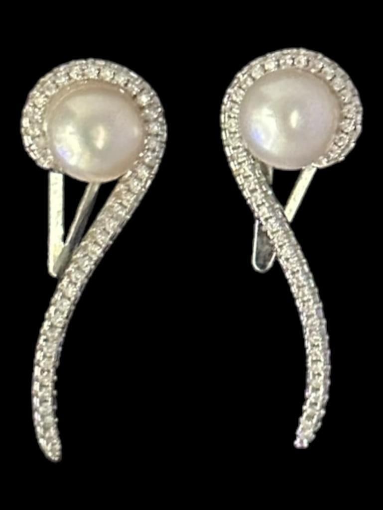 Elegant Pearl and Diamond Earrings (1 of 3)