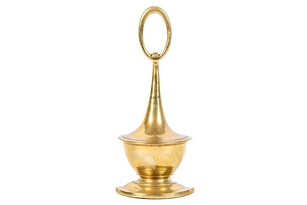Vintage English Brass Door Stopper, Urn Base with Loop Handle: Brand: Unbranded Materials: Brass Color: Gold Item Type: Door Stopper Condition: Good. Some tarnish. Dimensions: 1