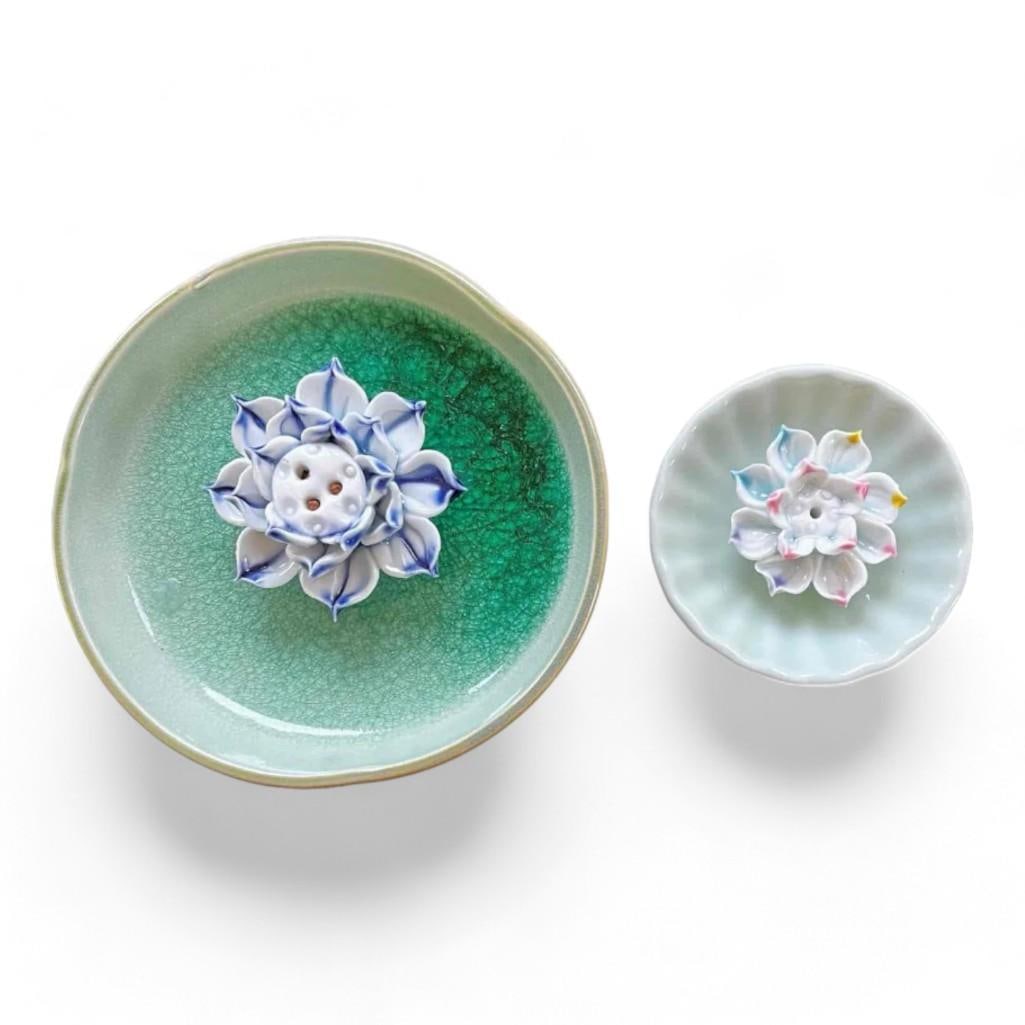Delicate Set Of Celadon Lotus Flower Incense Burners Or Trinket Dishes (1 of 9)