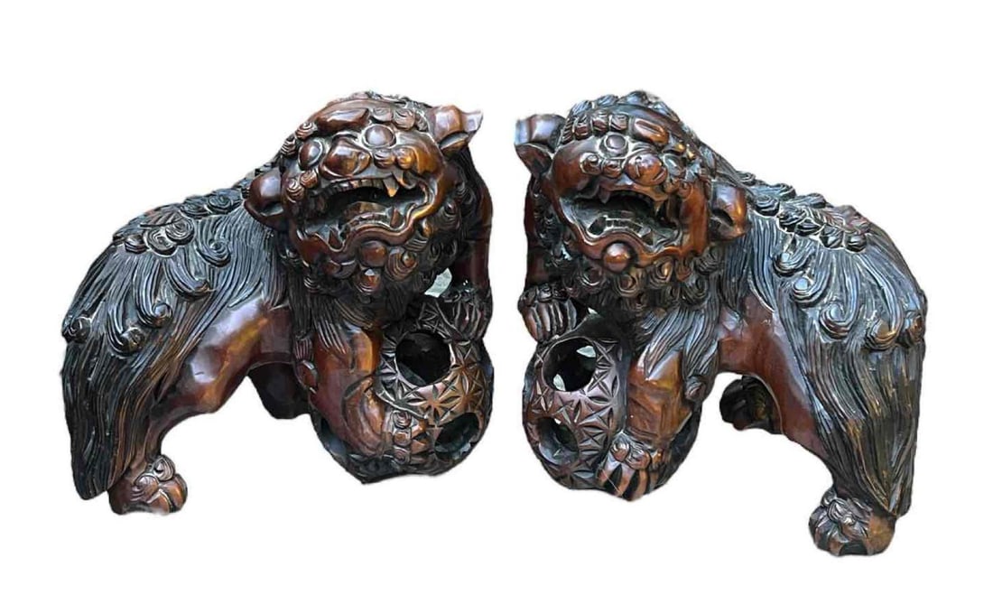 Incredible Pair of HandCarved Foo Dogs with Mobile Wooden Bll in Globe (1 of 16)