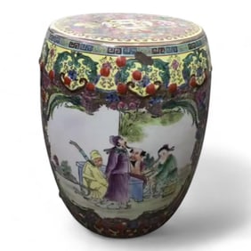 Chinese Famille Rose Hand-Painted Porcelain Garden Stool Decorative