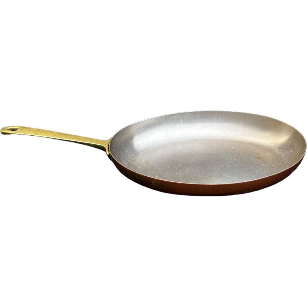 Vintage Copper Oval Pan with Brass Handle (1 of 13)
