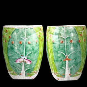 Handpainted Bok Choy Pattern Garden Stool – Vibrant Green Charm (1 of 2)