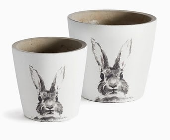 Pair of Rabbit Motif Cement Planters, 4.5" x 4.5" x 4.8