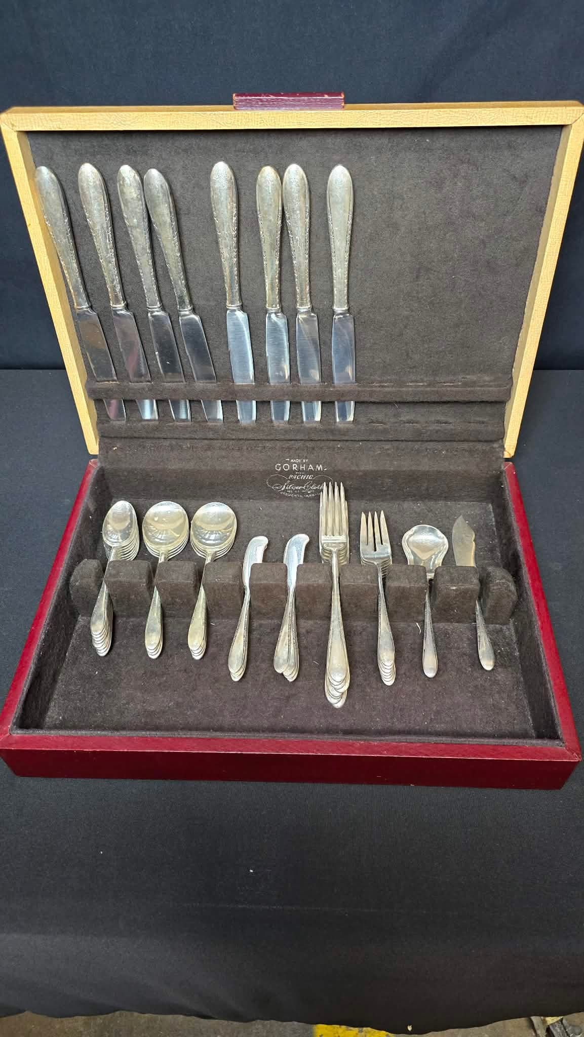 Gorham Silverplate Flatware in Case (1 of 5)