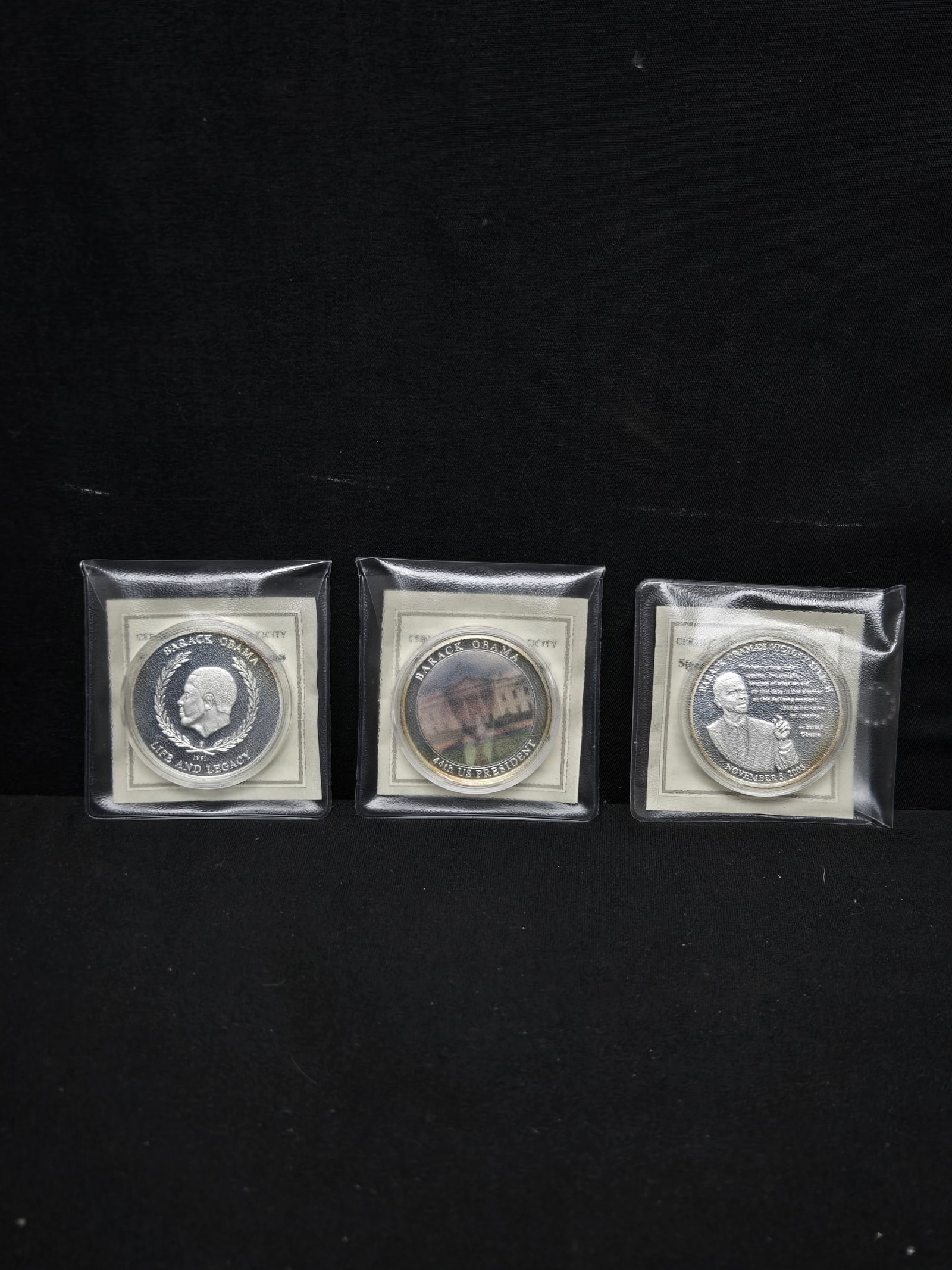 President Barak Obama Commemorative Collector Coins w/COAS (3pcs) (1 of 2)