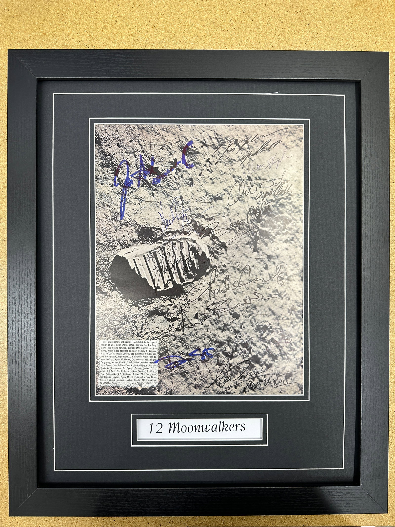 12 Moonwalkers Framed display with signatures (1 of 1)