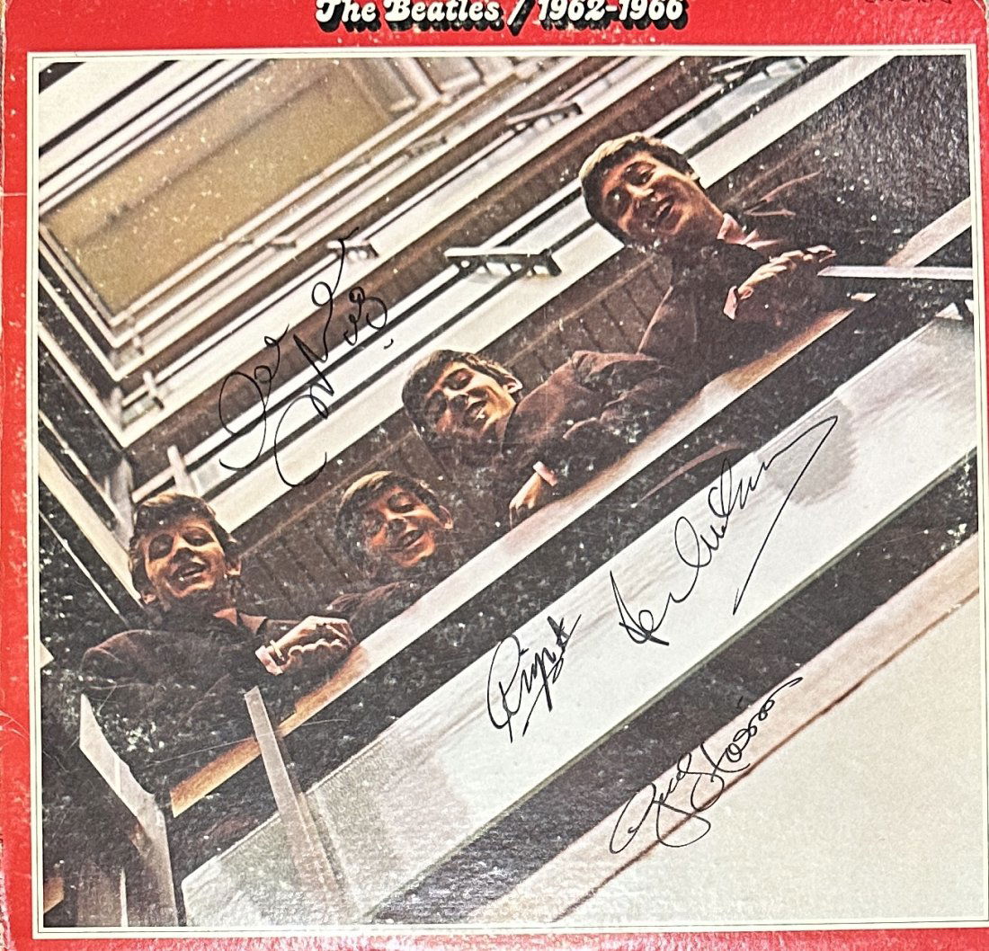 The Beatles Autographed Album Stunning Piece. JOHN LENNON PAUL GEORGE RINGO (1 of 1)