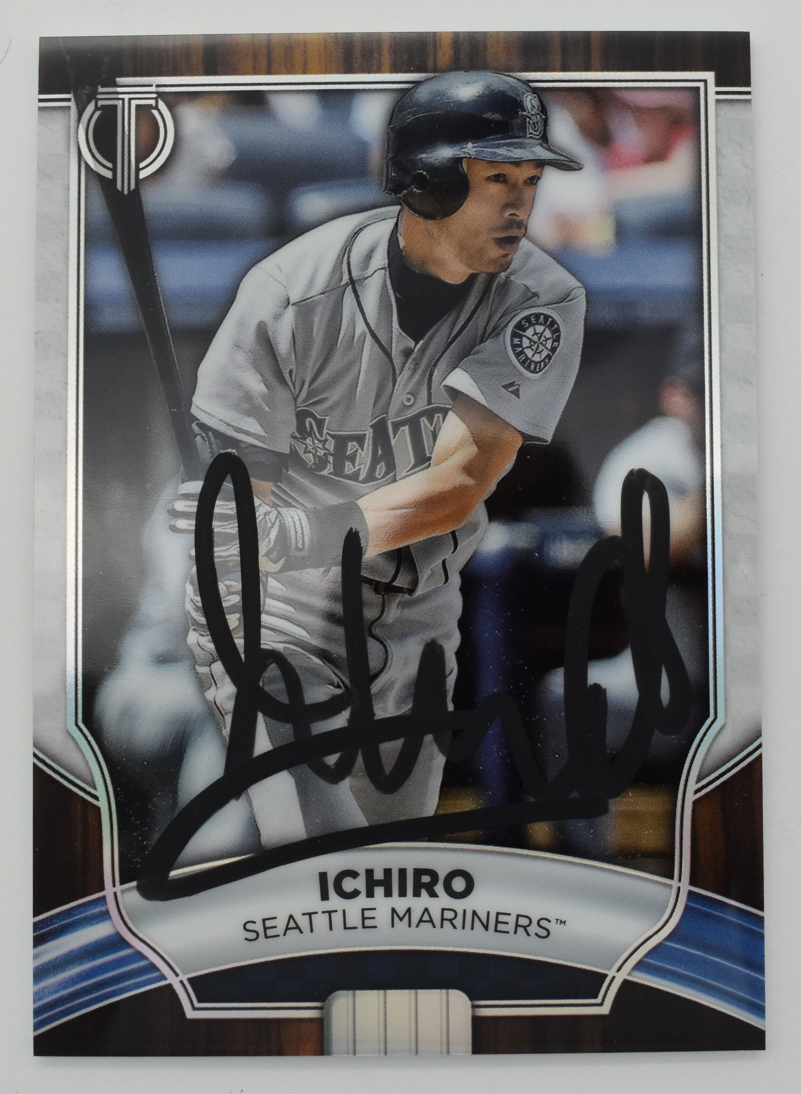 Ichiro signed 2022 Topps card (1 of 1)