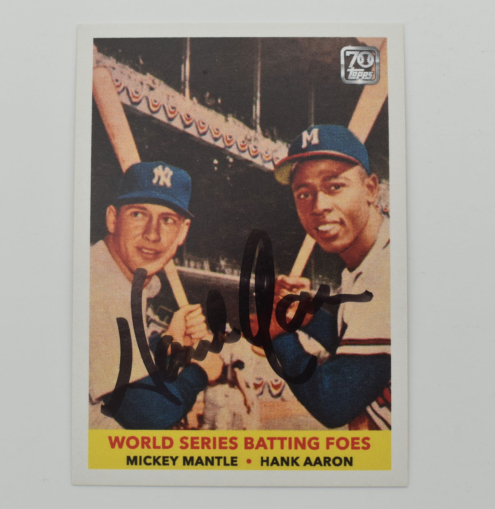Hank Aaron  signed 2021 Topps card (1 of 1)