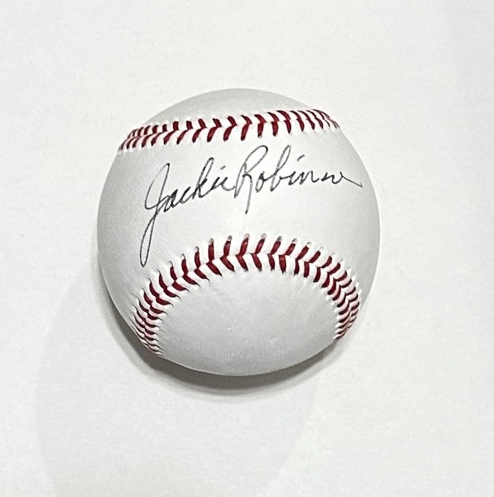 Jackie Robinson Autographed Baseball (1 of 1)