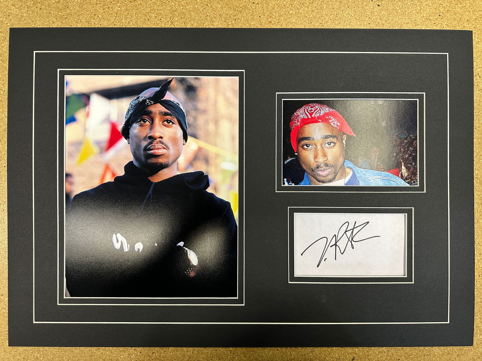 Tupac Shakur matted autograph & photo Display (1 of 1)