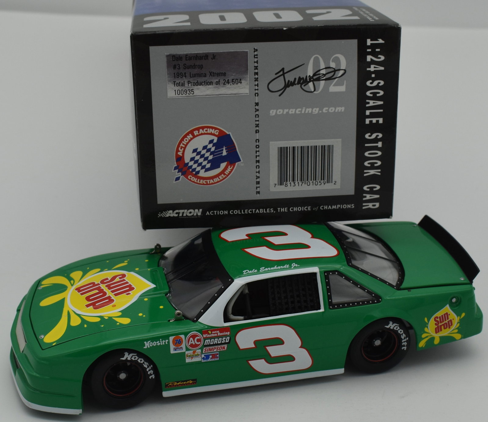 Dale Earnhardt Jr. 1994 Lumina Xtreme 1 of 24,504 1:24 scale stock car: If you have any questions about an item, please message on LiveAuctioneers or send an email to bids@hiramsah.com . Displays listed are mockup photos unless listed differently in the description, Displ