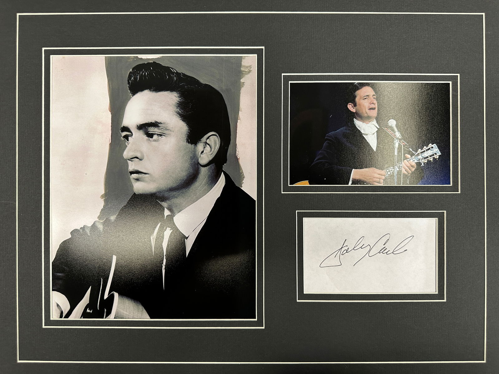 Johnny Cash matted photo and autograph display (1 of 1)