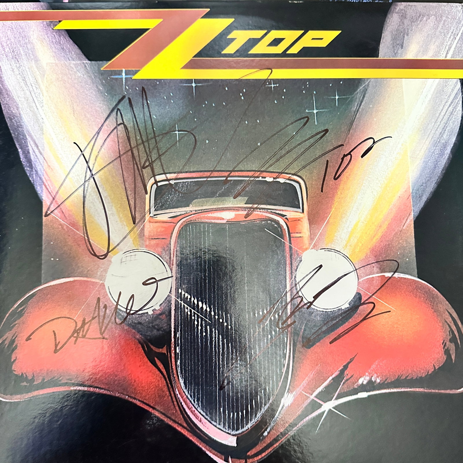 ZZ TOP Autographed Record Album All 3 Members w/COA: If you have any questions about an item, please message on LiveAuctioneers or send an email to bids@hiramsah.com . Displays listed are mockup photos unless listed differently in the description, Displ