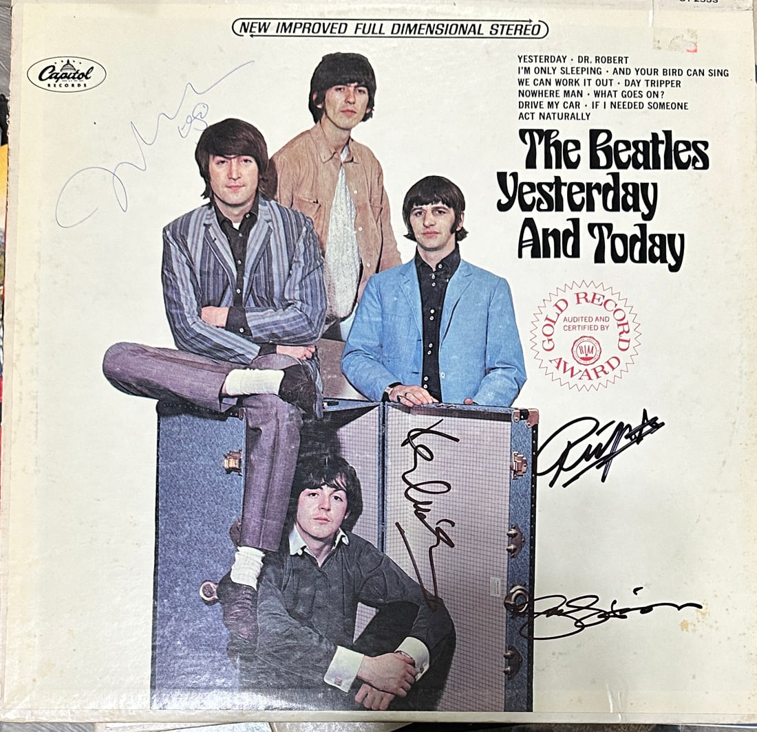 The Beatles Autographed Album JOHN PAUL GEORGE RINGO W/COA (1 of 2)