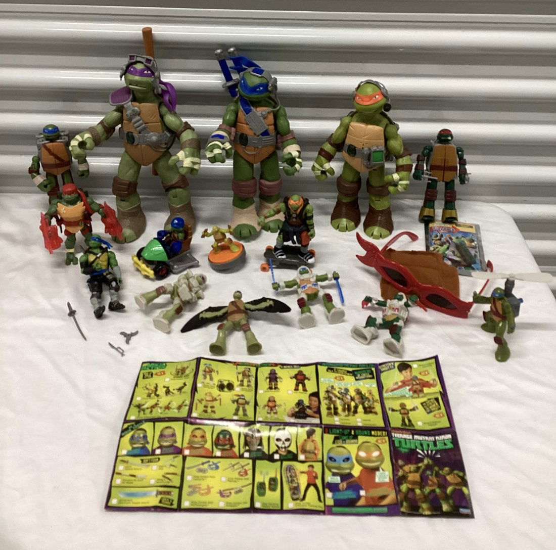 Teenage Mutant Ninja Turtles Figures & Toys (1 of 2)