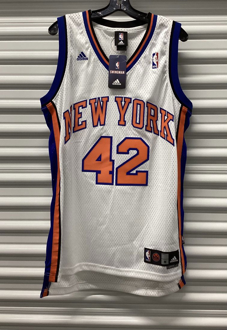NOS With Tags New York Knicks Adidas Jersey (1 of 4)