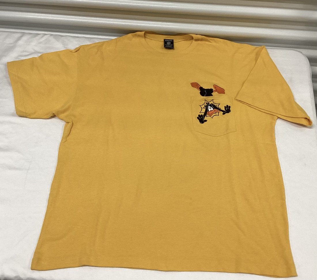 Vintage Warner Bros Daffy Duck Pocket Logo T-Shirt (1 of 3)