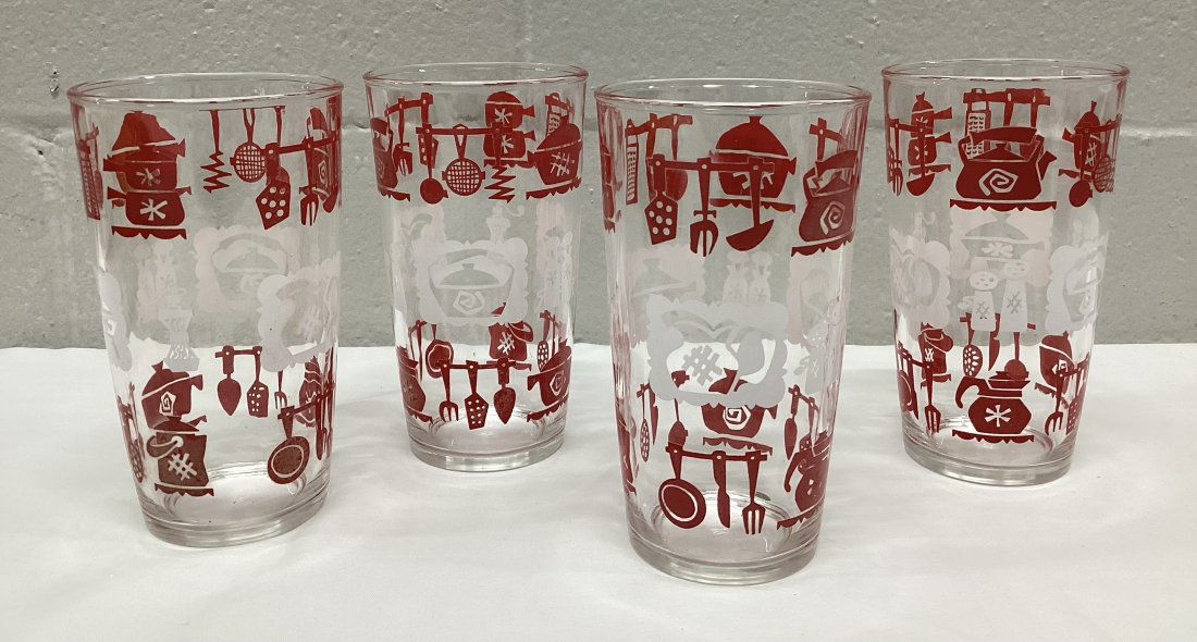 Set of Four Hazel Atlas Red & White Kitschy Kitchen Tumblers (1 of 3)