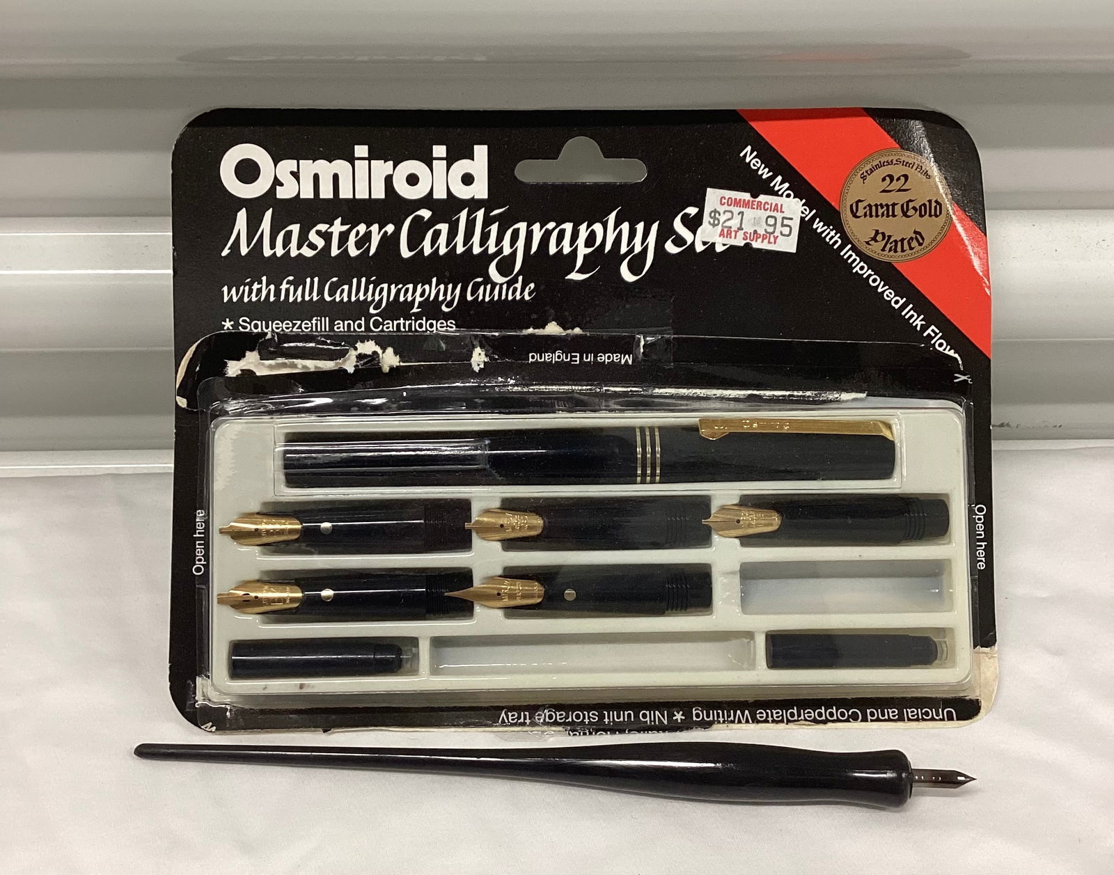 Vintage Master Calligraphy Set with Pen (1 of 3)