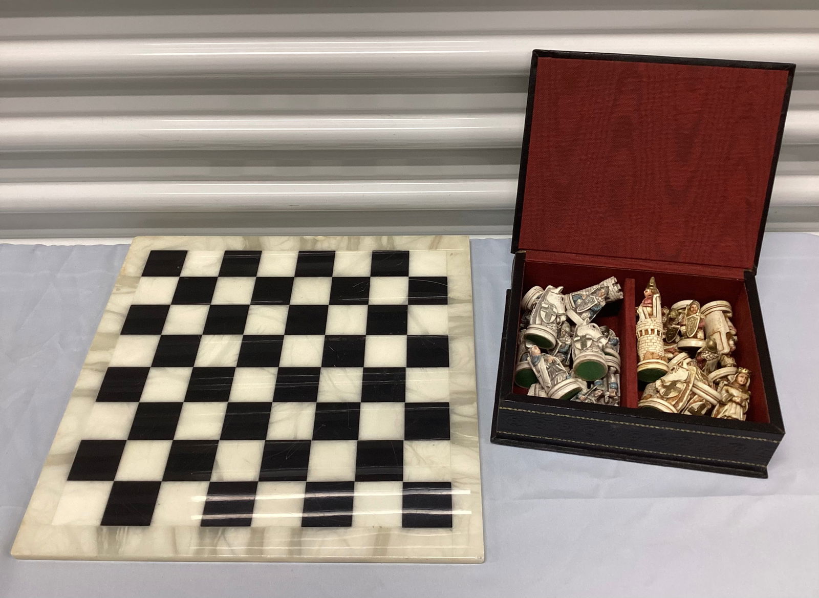 Marble Chess Board With Carved Chess Pieces (1 of 4)
