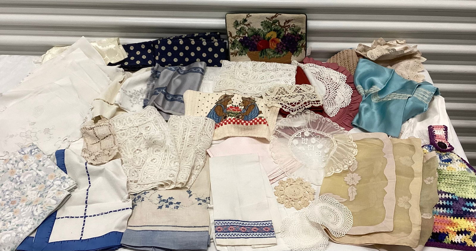 Large Group of Vintage Linens: Lace, Crochet, Embroidered…