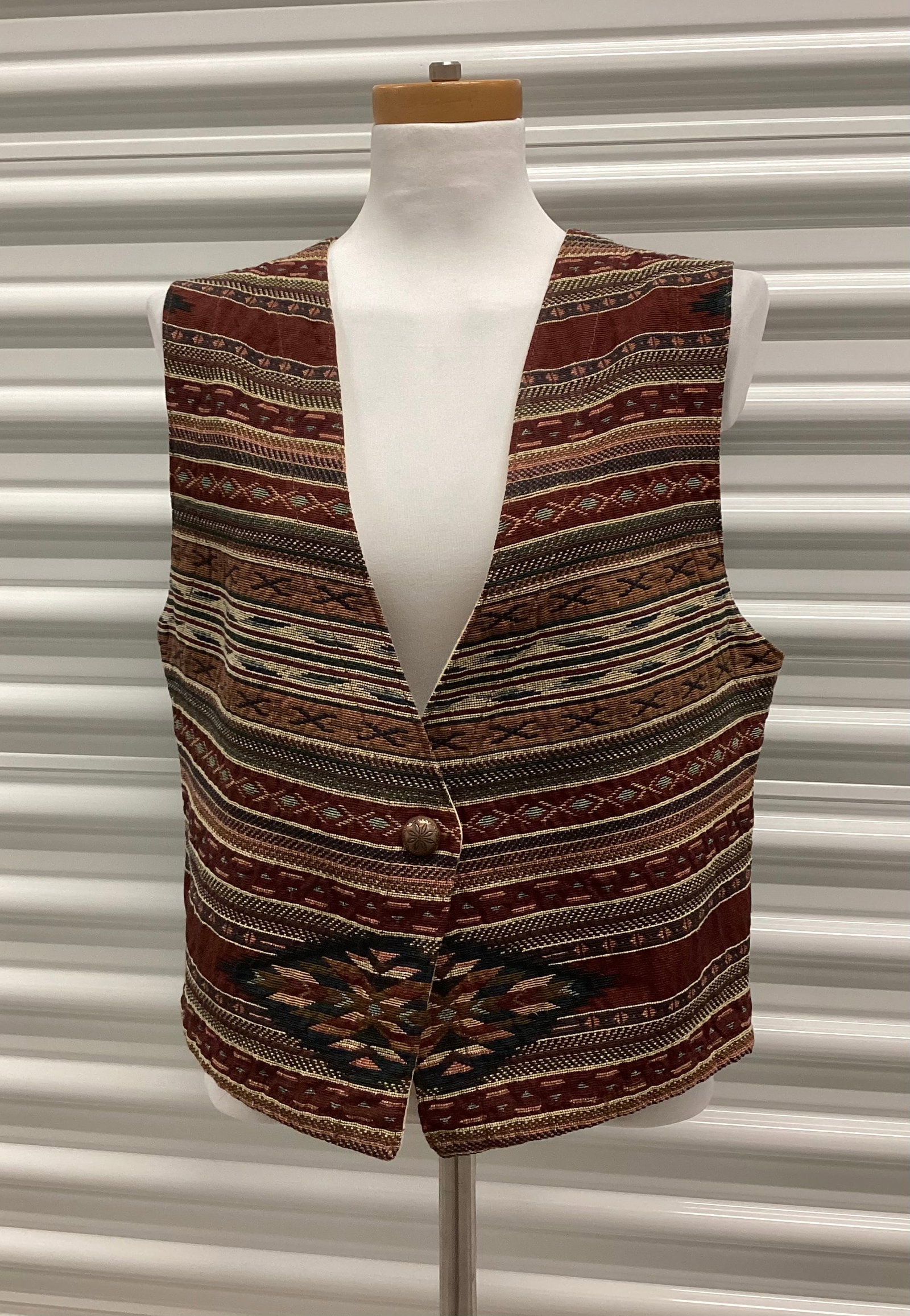 Vintage 90s Aztec Print Orvis Vest: Unisex. Size L, 22 inches AP-AP