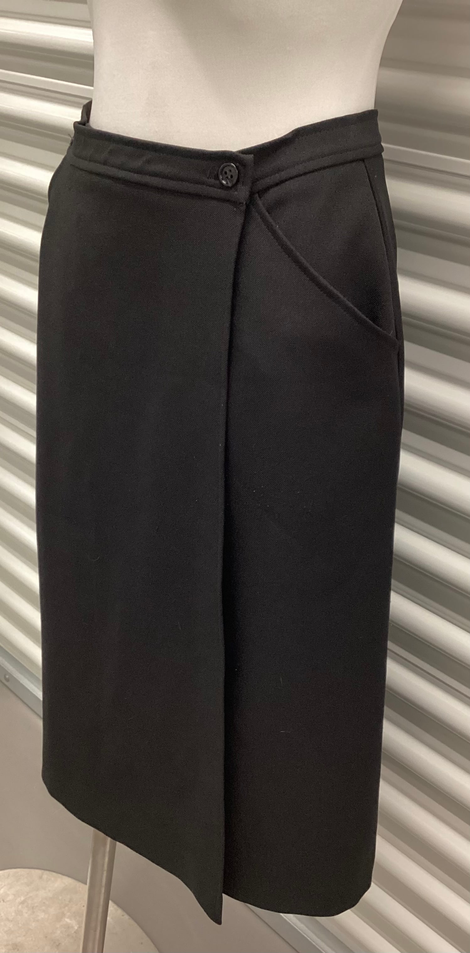 Vintage Union Label Vintage Black Wrap MIDI Skirt: Inner Visions by Ship n Shore Size 12