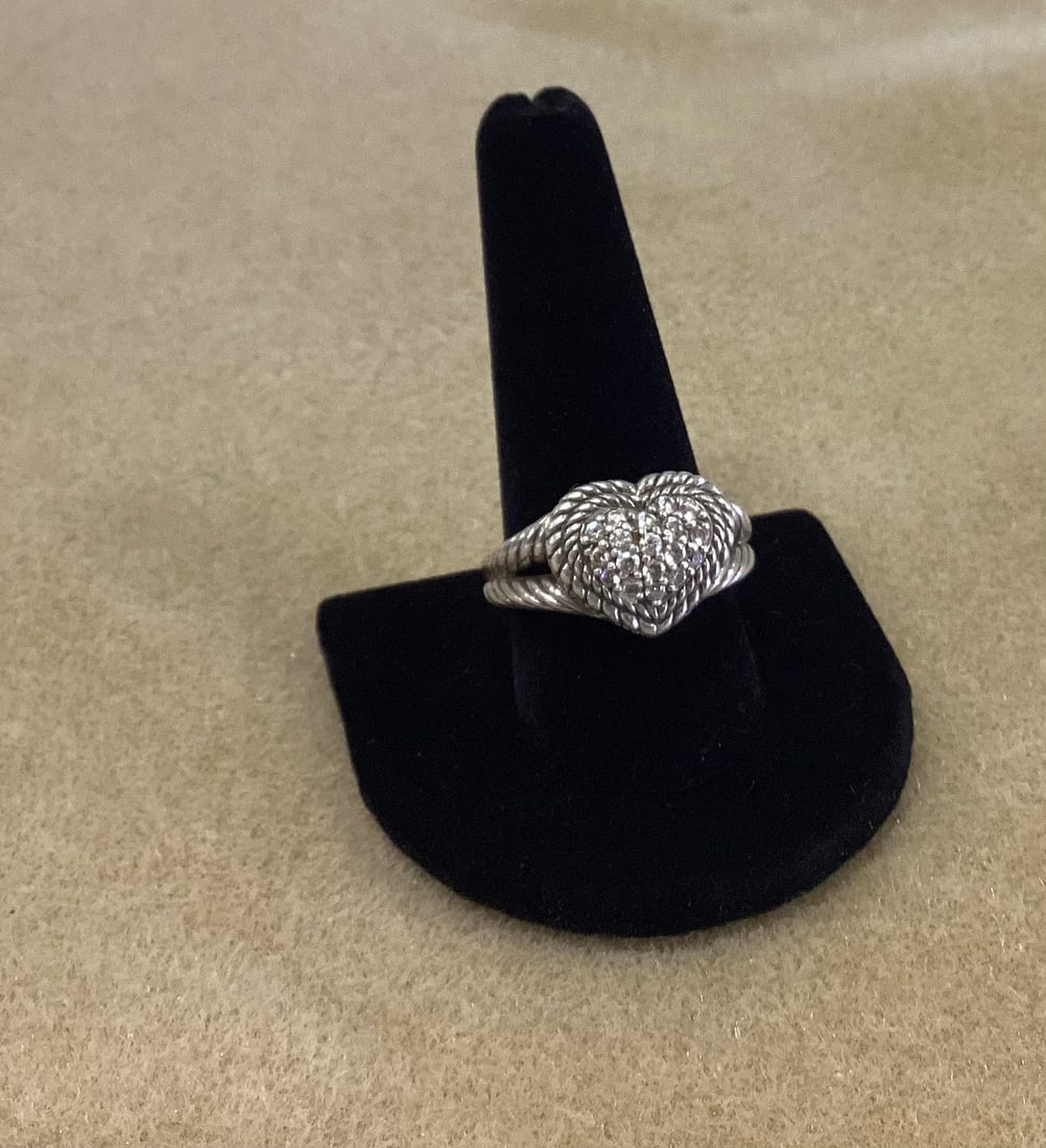 Judith Ripka 925 Silver Heart Ring (1 of 6)