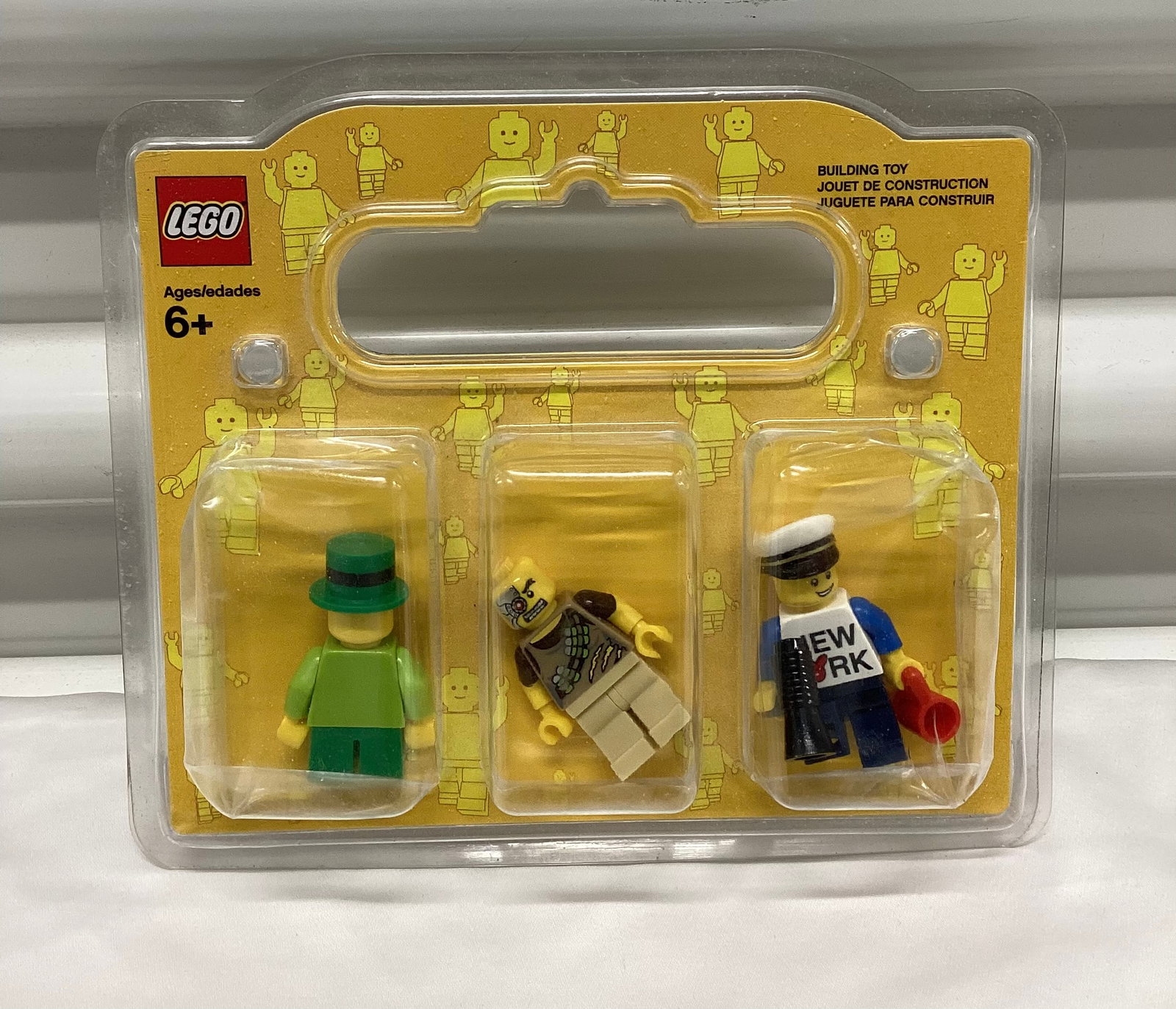 Sealed Lego Mini Figures (1 of 2)