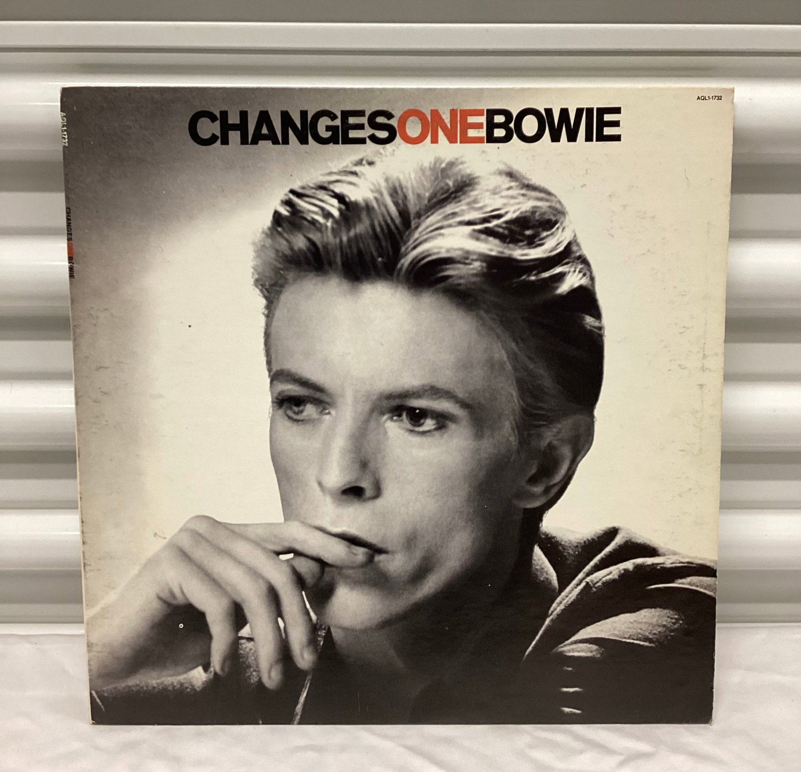 1976 David Bowie Changes One Bowie Vinyl Record (1 of 3)