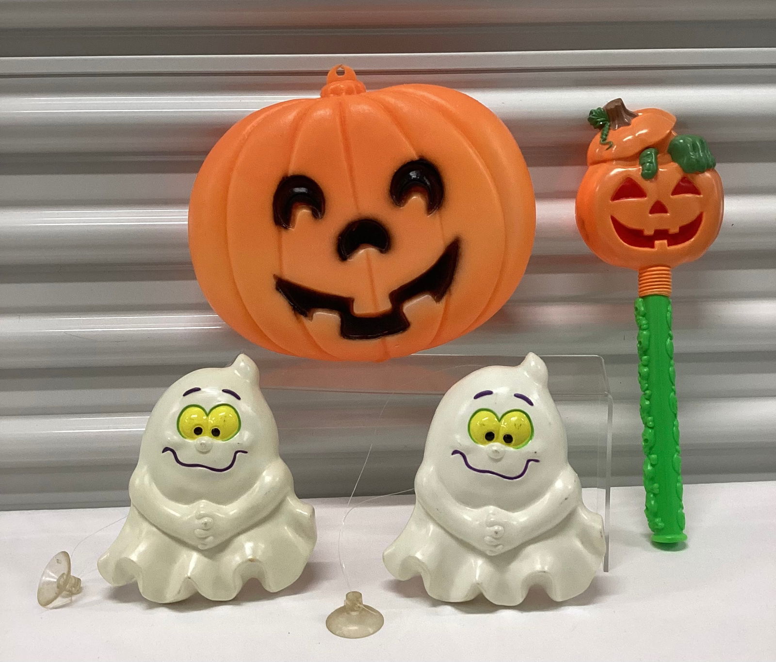 Blow Mold Pumpkin, Light Up Ghosts & Light Up Pumpkin Wand (1 of 5)