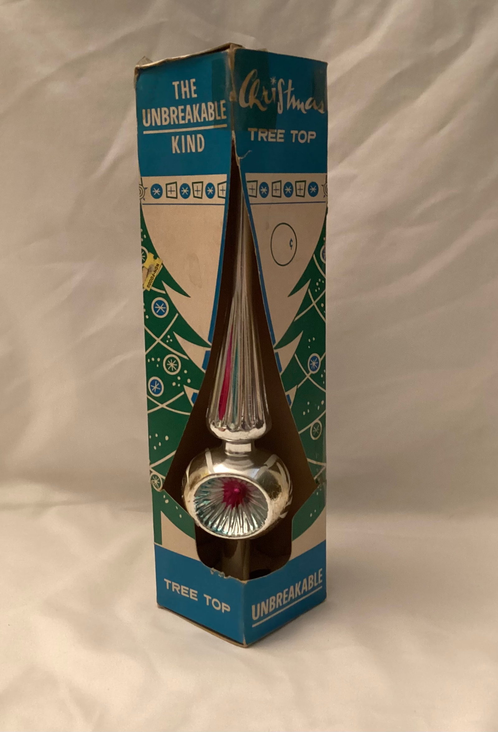Vintage Made in Italy Unbreakable Tree Topper in Original Box: Testing & Co 12 inches