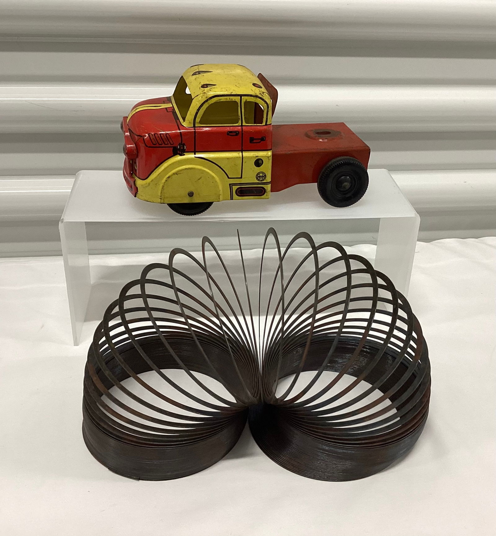 Marx Tin Litho Truck Cab & Large Slinky (1 of 6)