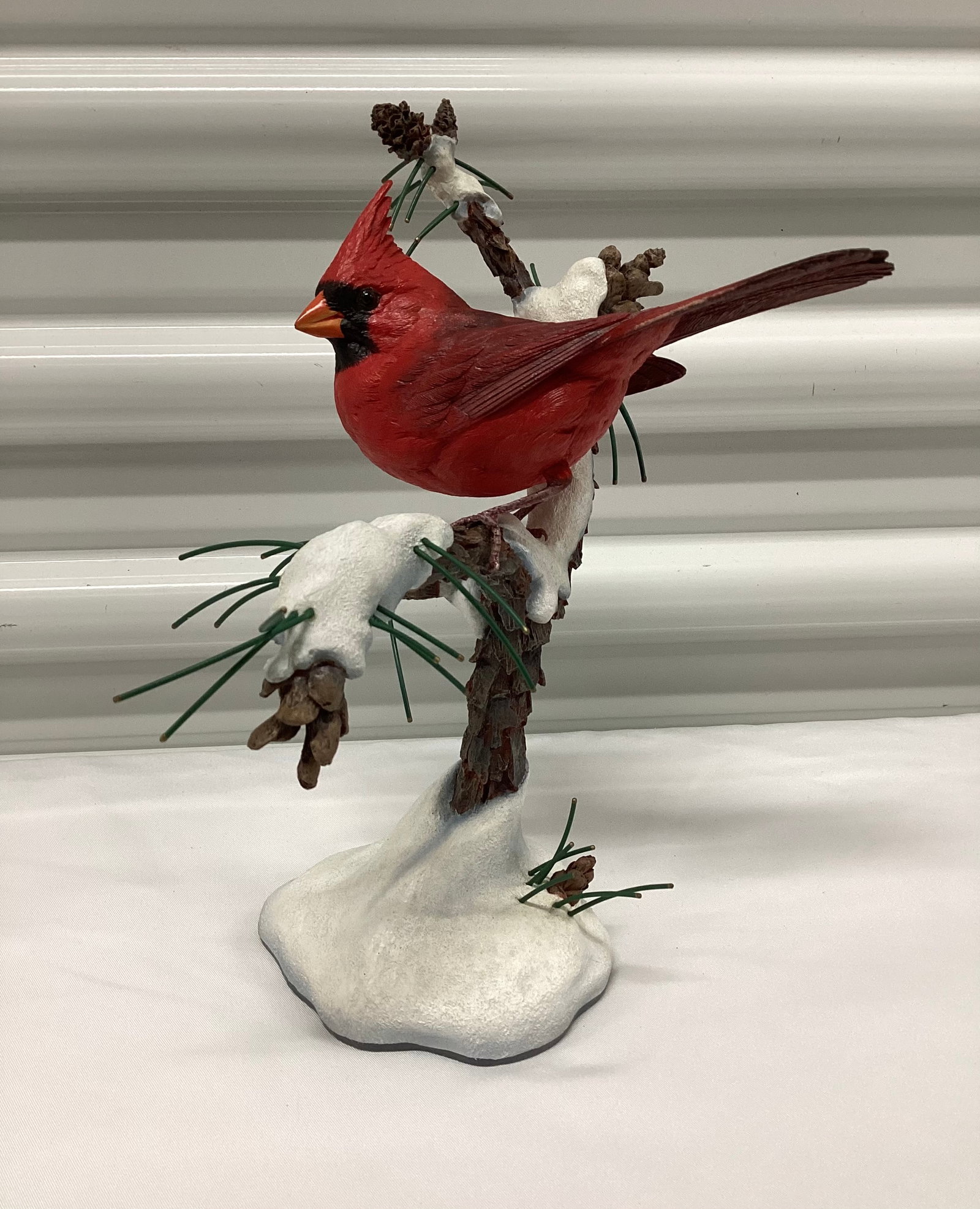 The Danbury Winters Jewel with COA: Seasons in Scarlet Collection by Bob Guge