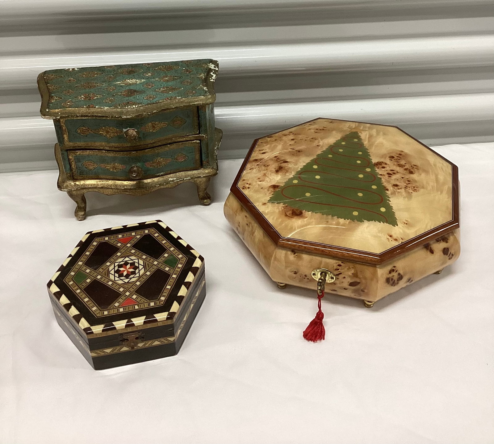 Vintage Musical & Other Jewelry Boxes (1 of 6)