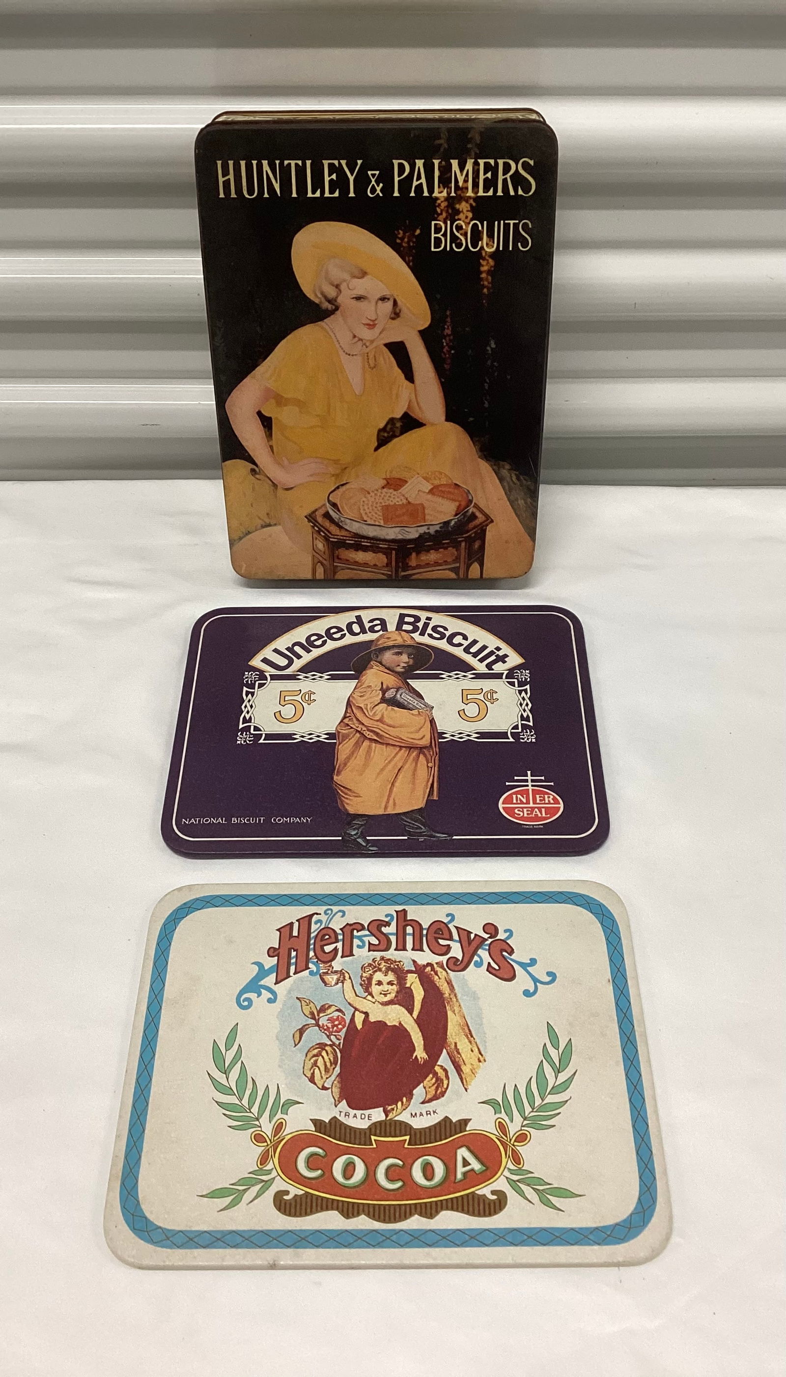 Biscuit Tin & Retro Advertisement Signs (1 of 5)