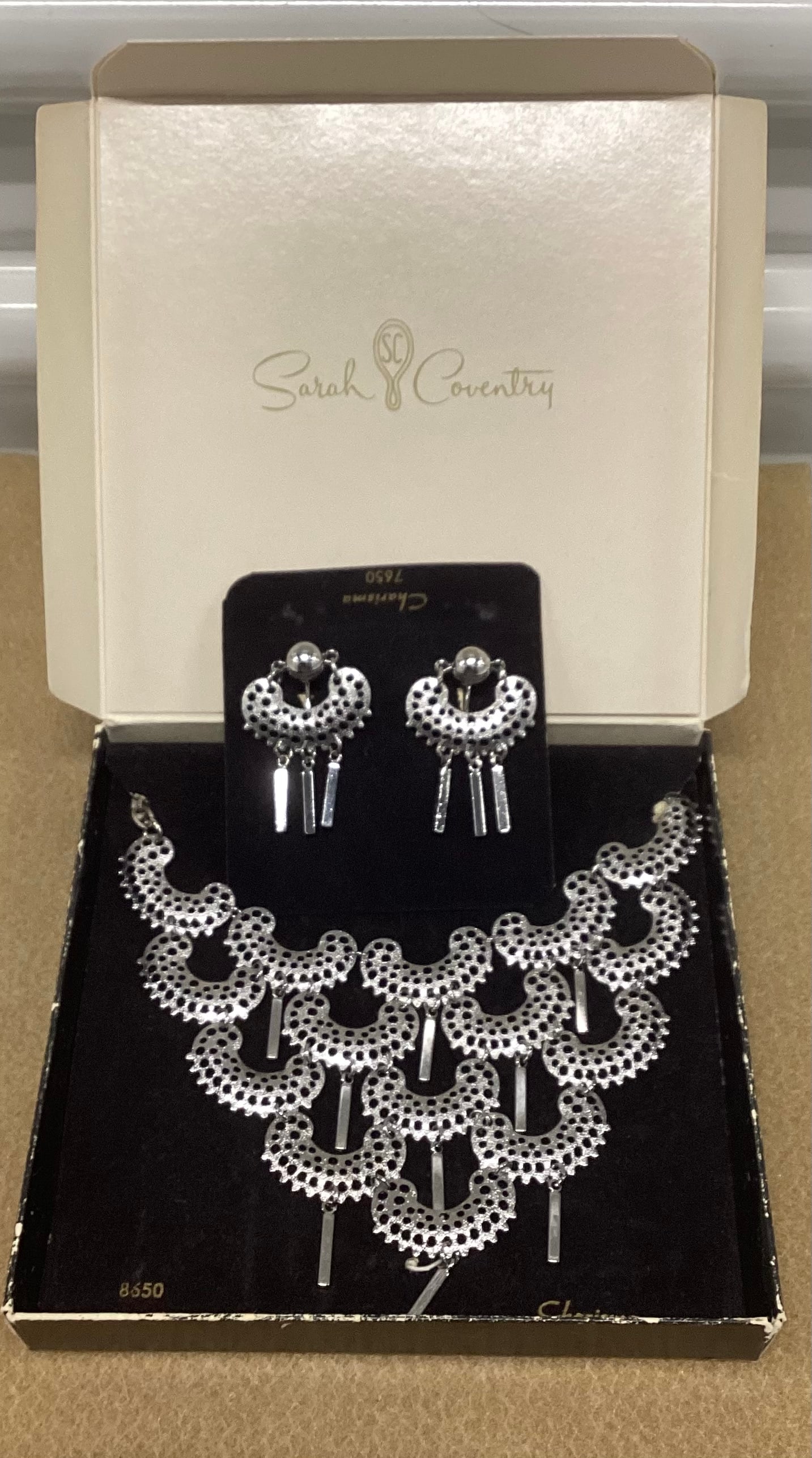 Vintage Sarah Coventry Charisma Demi-Parure With Original Box: Bib Style Necklace With Matching Clip Earrings
