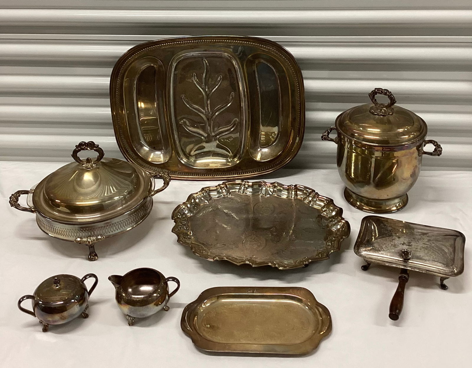English Silver Mfg Corp Ice Bucket & Other Vintage Silverplate Serveware: FB Rogers Silver Co, Keystoneware, Raimond, Unmarked