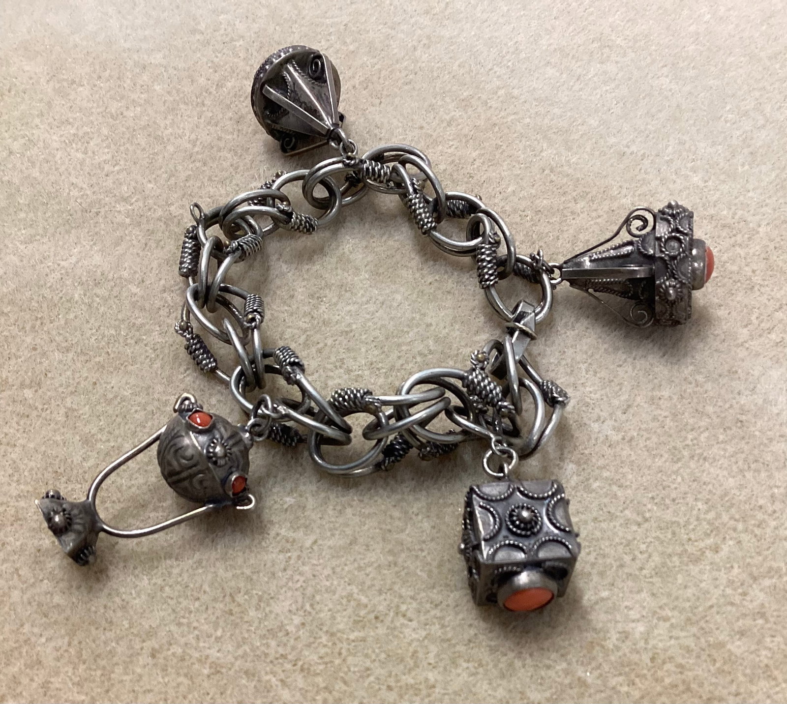 Etruscan Revival Gypsy Charm Bracelet: Unmarked. 8 inches