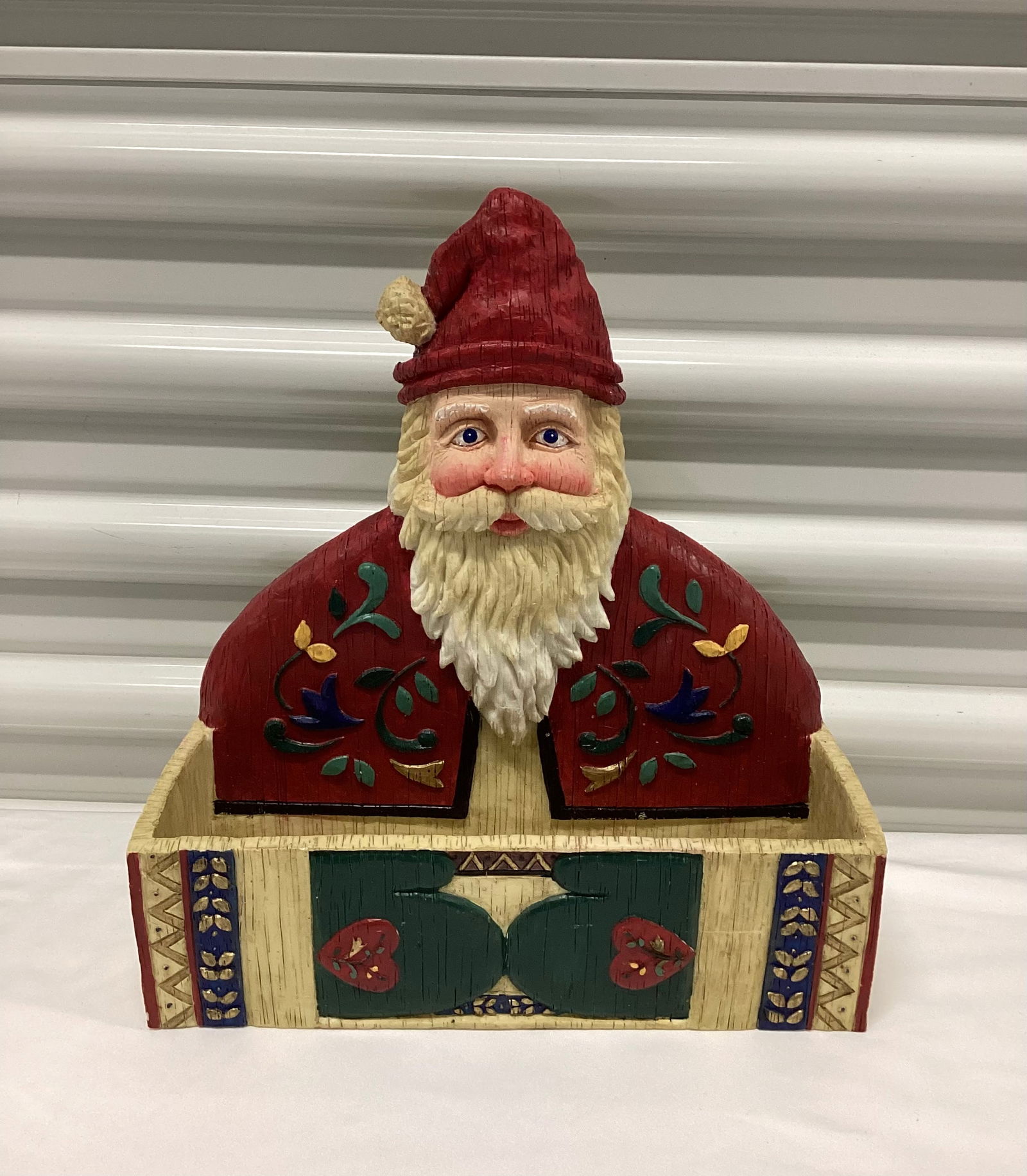 Folk Art Santa Card Holder: 11x10.5