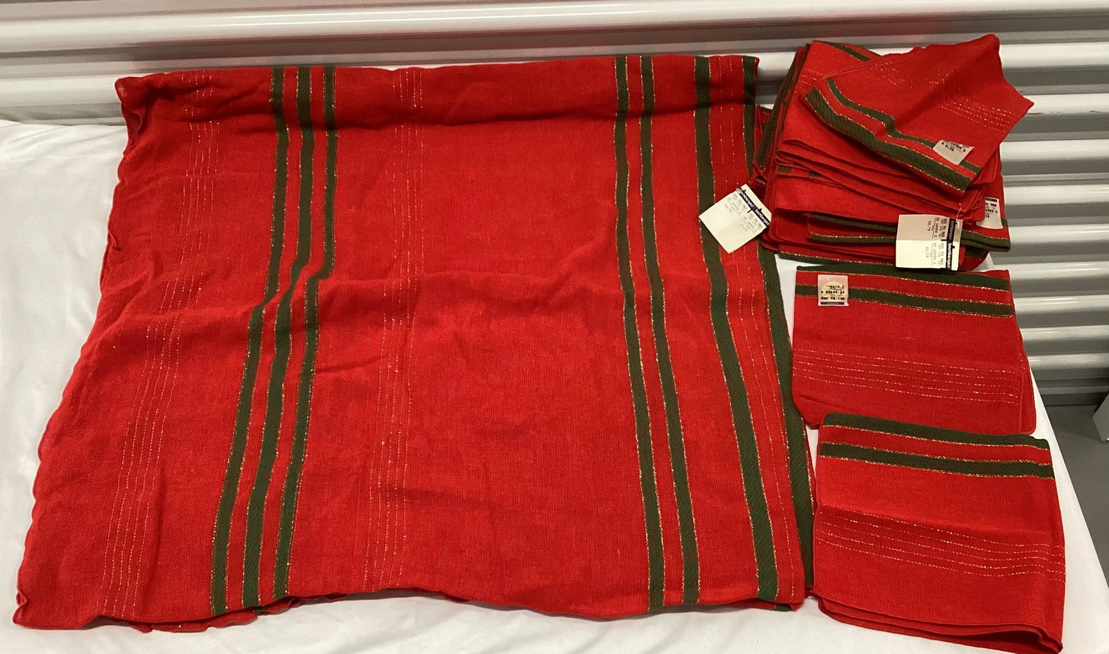 Vintage Christmas Tablecloth & 21 Matching Napkins: Bambergers Tags Tablecloth Approx 114x57