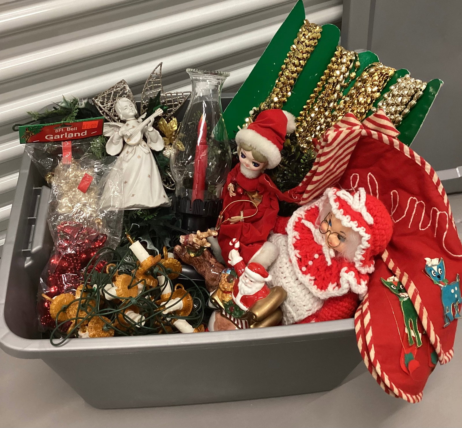 Tote Full of Vintage Christmas: **Cannot Ship This Lot**
