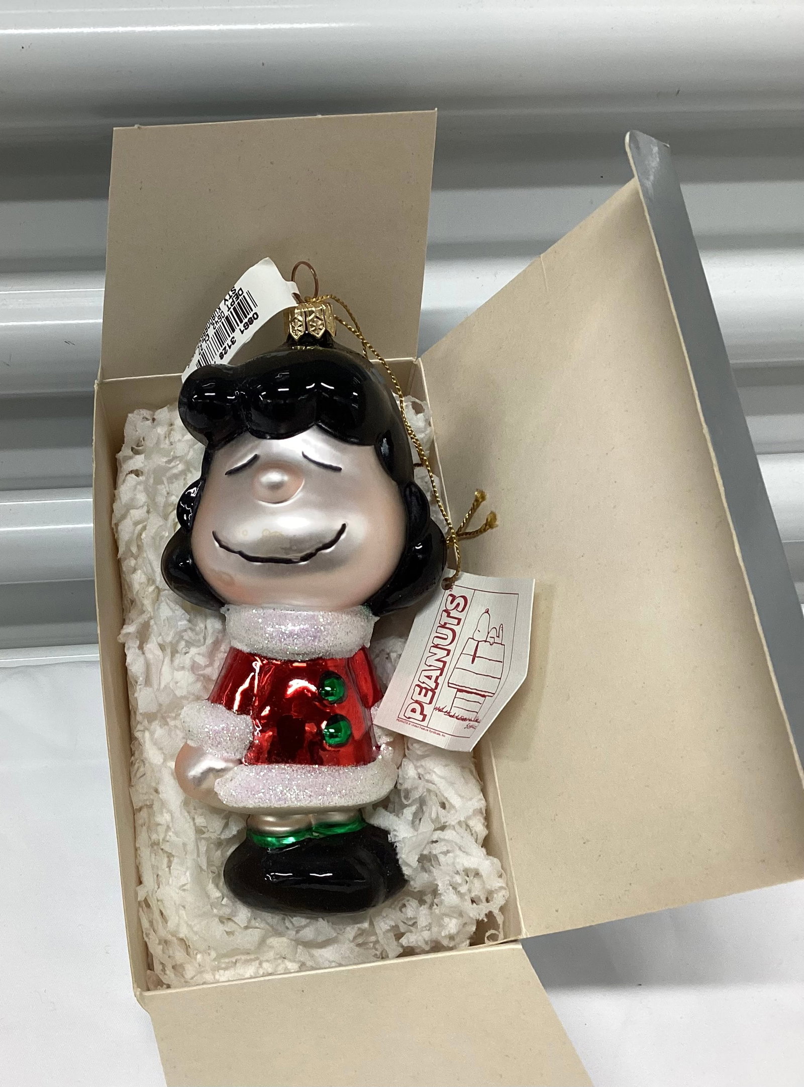 Kurt Adler Polonaise Collection Peanuts Lucy Ornament (1 of 5)