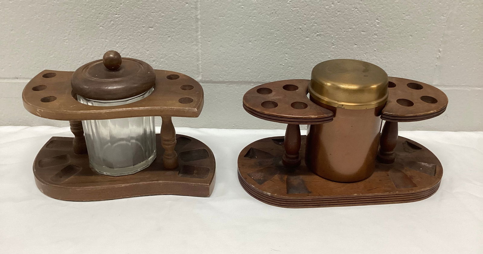 Pipe Stands Genuine Walnut Duk-It  8 Pipe Stand with Copper Tobacco Jar (1 of 5)