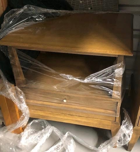 Pair of Heywood Wakefield Night Stand End Tables (1 of 17)