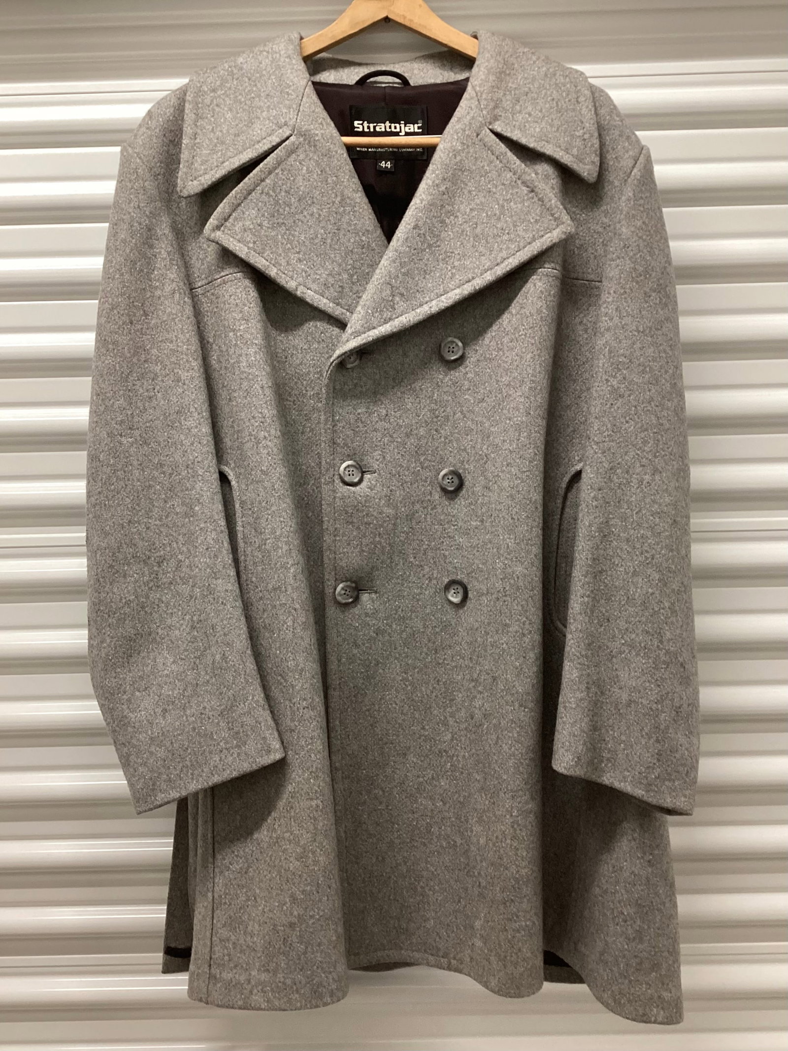 Vintage Mens Stratojac Wool Coat: Size 44