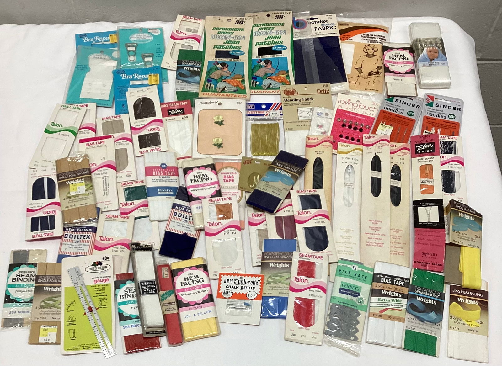 Vintage Sewing Notions (1 of 4)