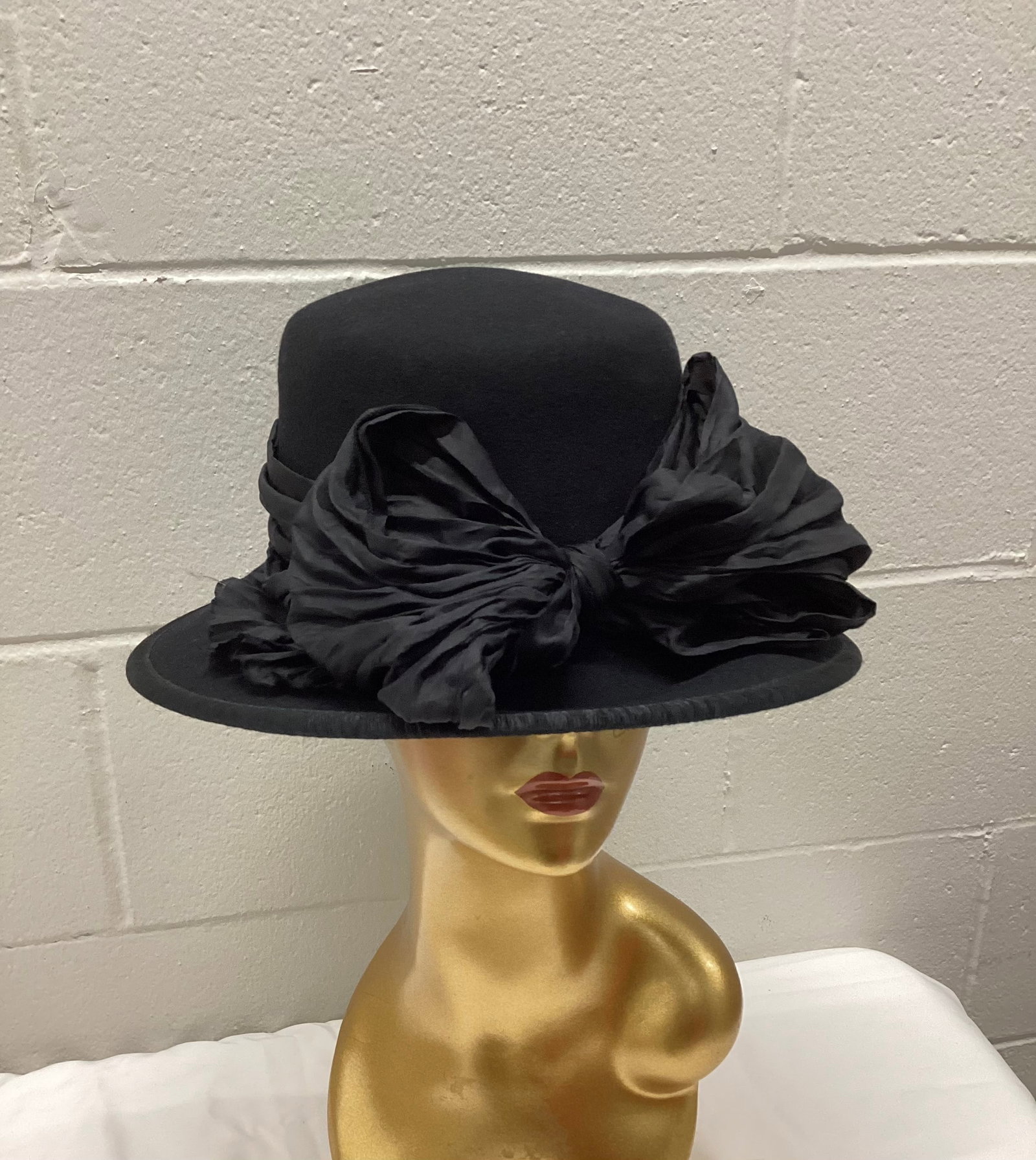 Vintage Louise Green Hat: No Size